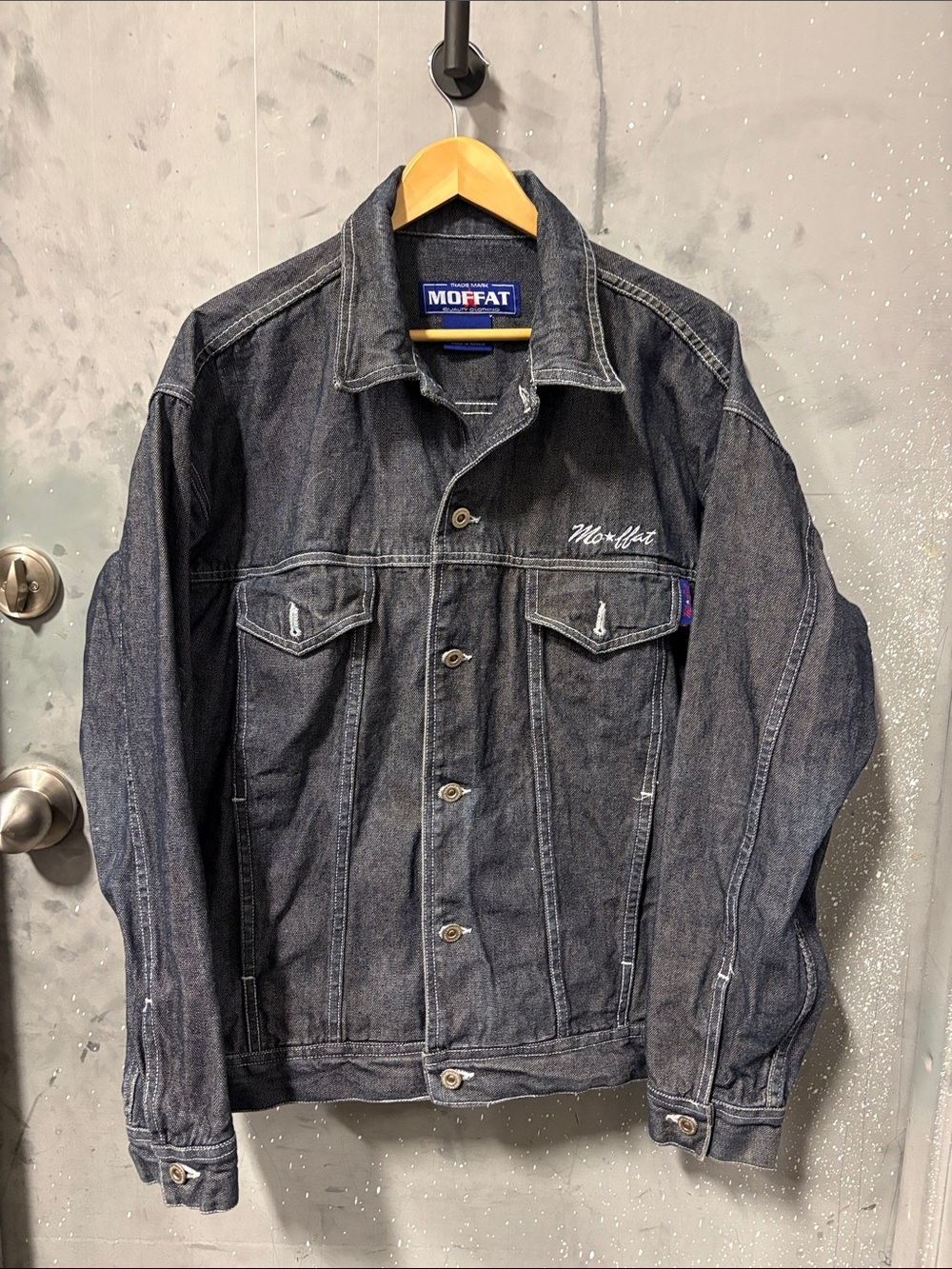 Men's Dark Blue Denim Trucker Jacket Moffat Canadian Workwear Y2K